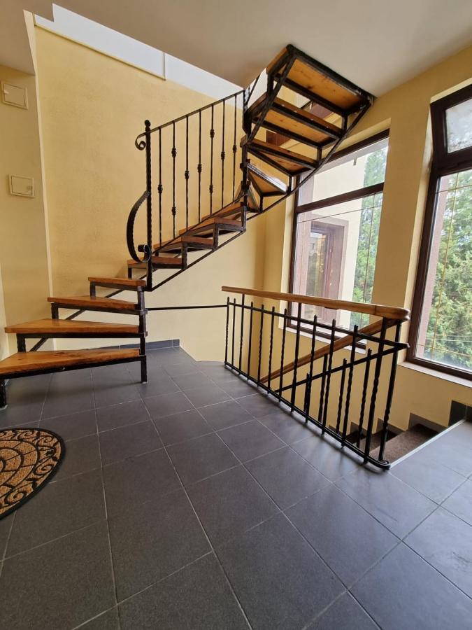 Casa Romana Apartment Ploiesti Luaran gambar
